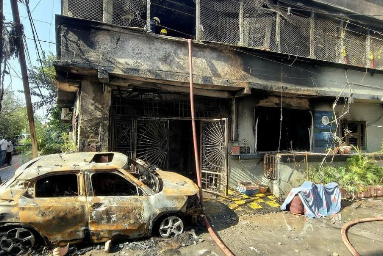 EV चार्जिंग पॉइंट 